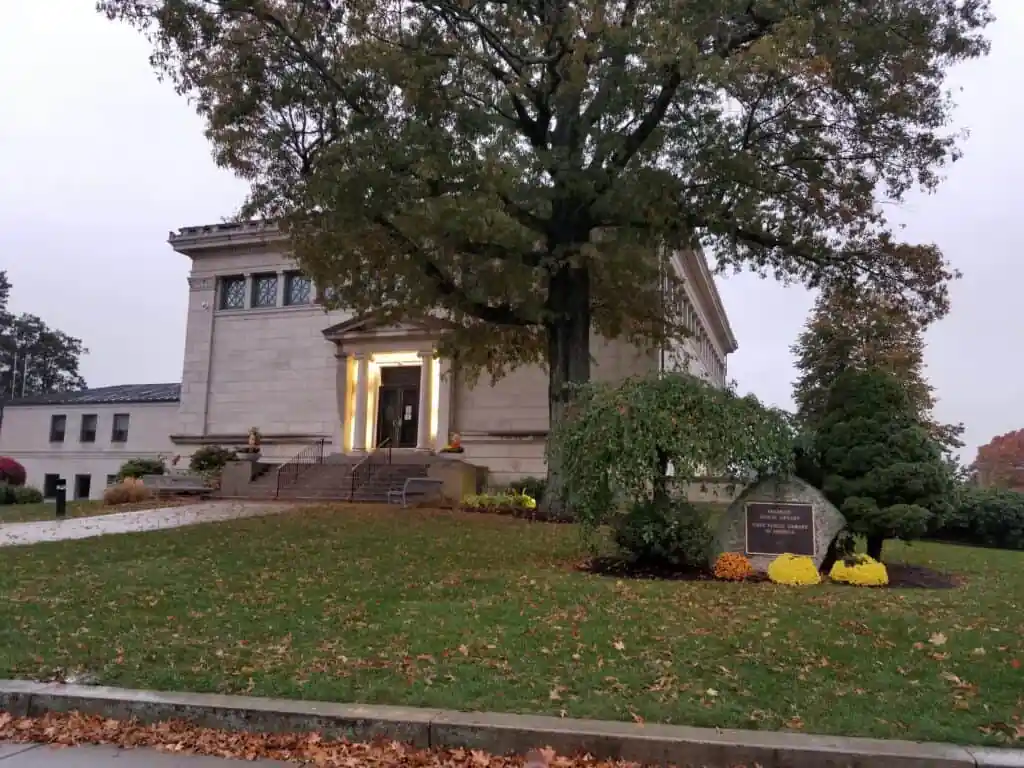 Franklin Public Library