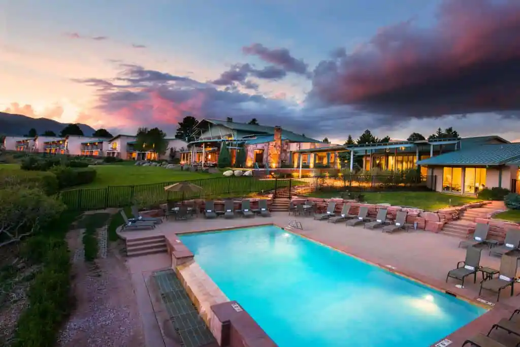 Garden Of The Gods Club & Resort