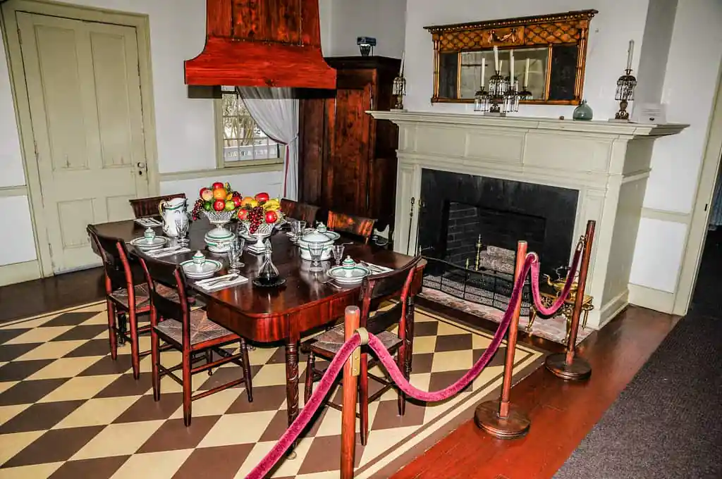 Kent Plantation House