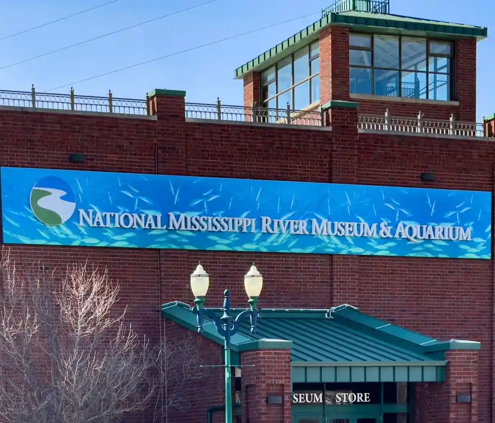 National Mississippi River Museum & Aquarium