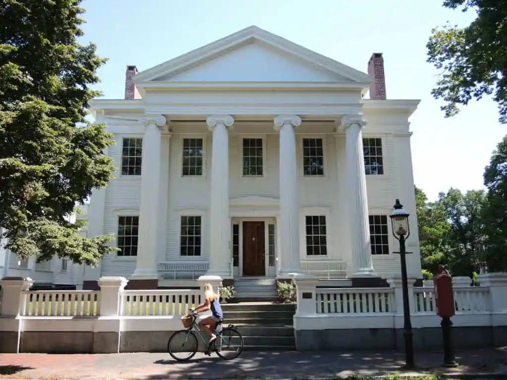 Hadwen House