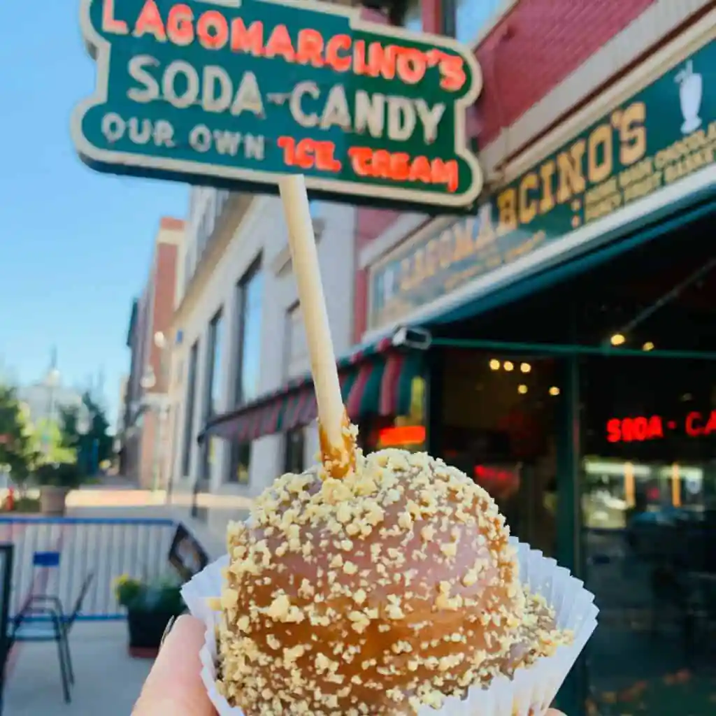 Lagomarcinoβs Confectionery