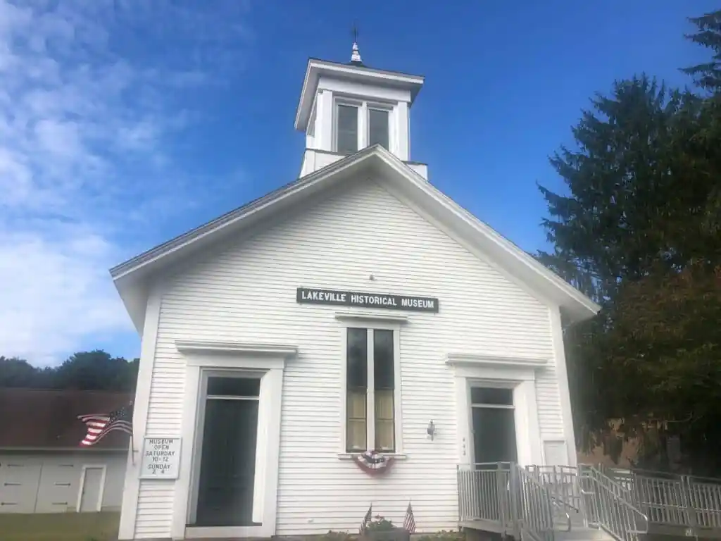 Lakeville Historical Museum