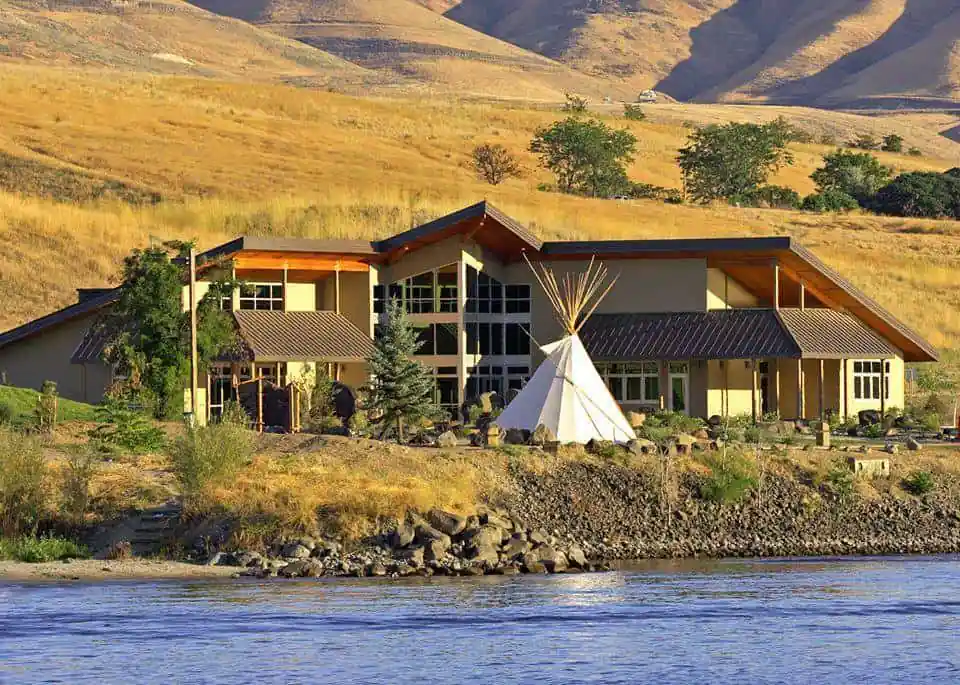 Lewis and Clark Discovery Center