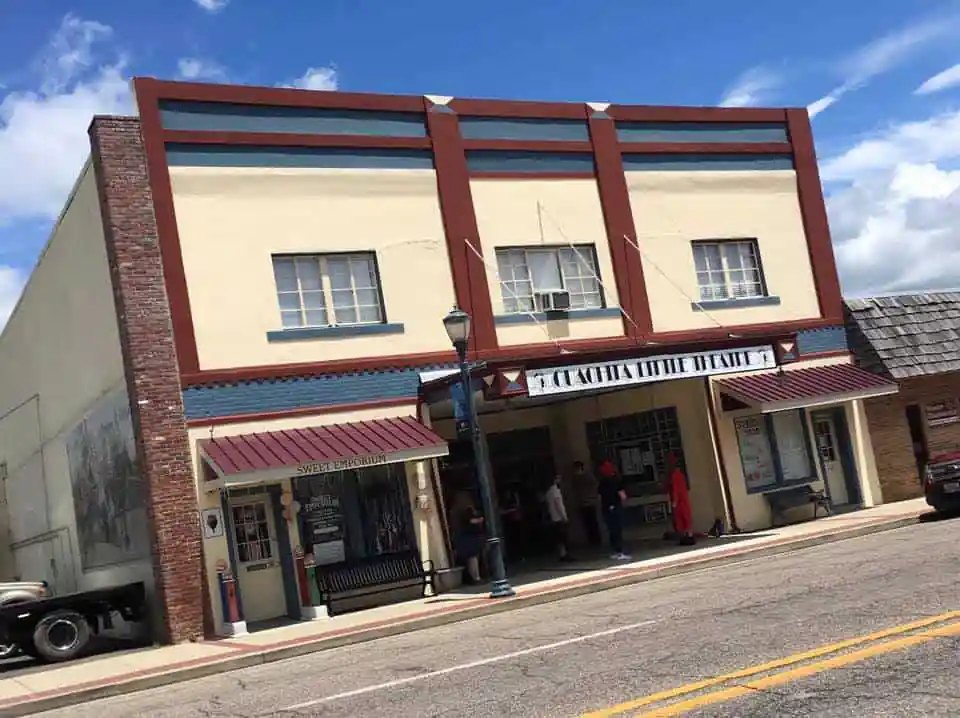 Ouachita Little Theatre