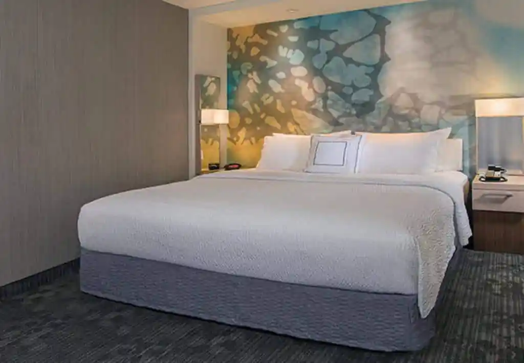 Courtyard By Marriott