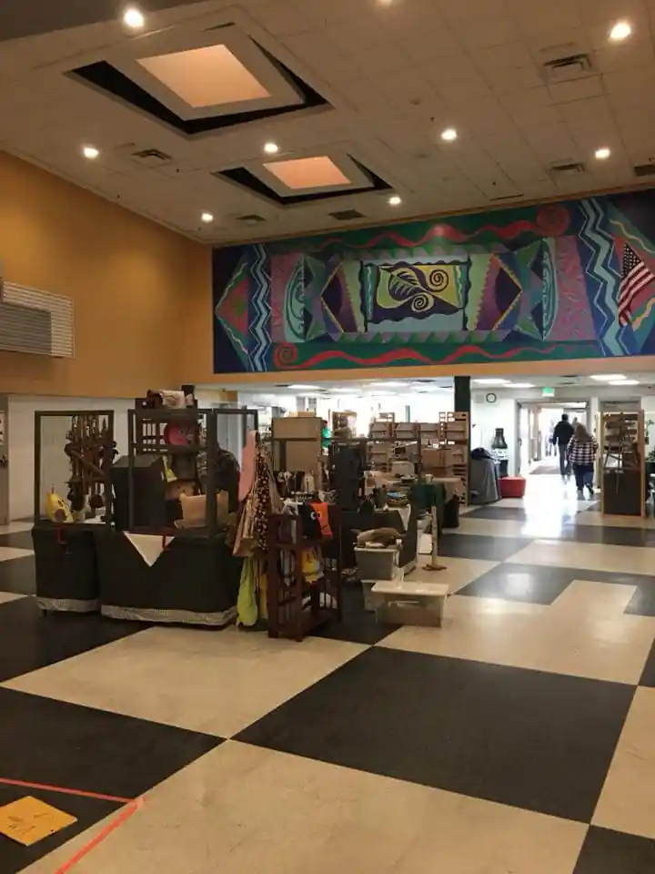 Deca Holiday Craft Fair