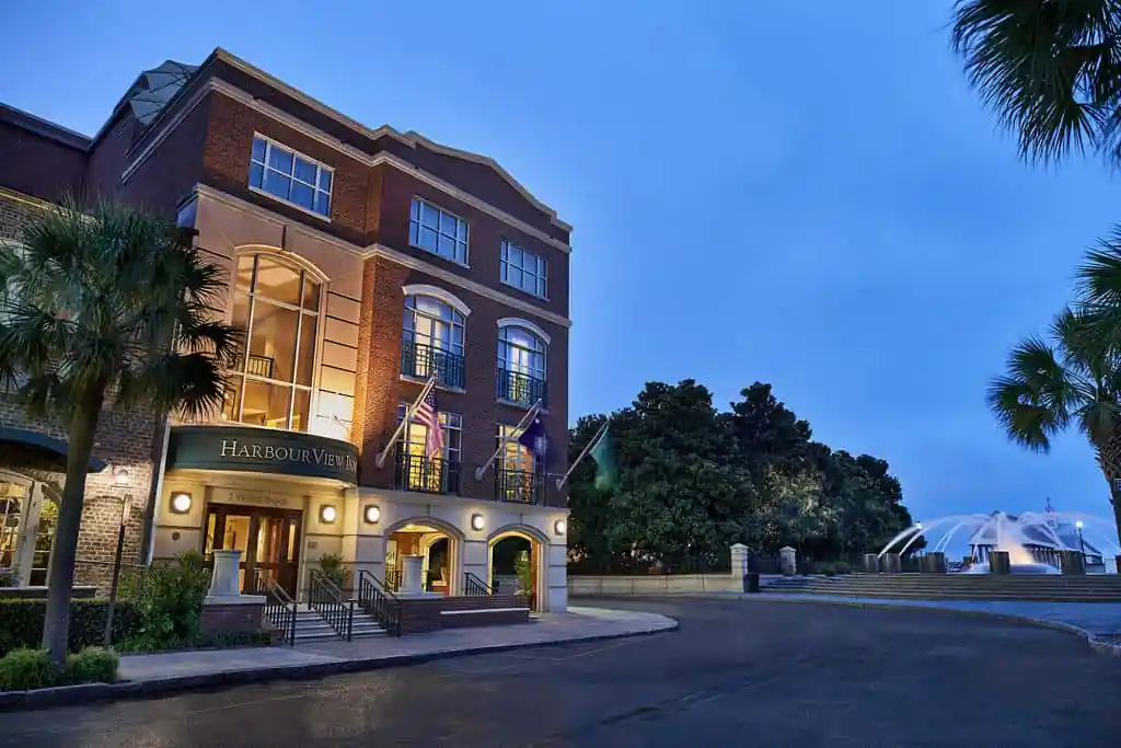 Harbourview Inn