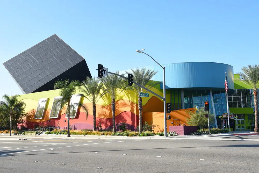 The Discovery Cube