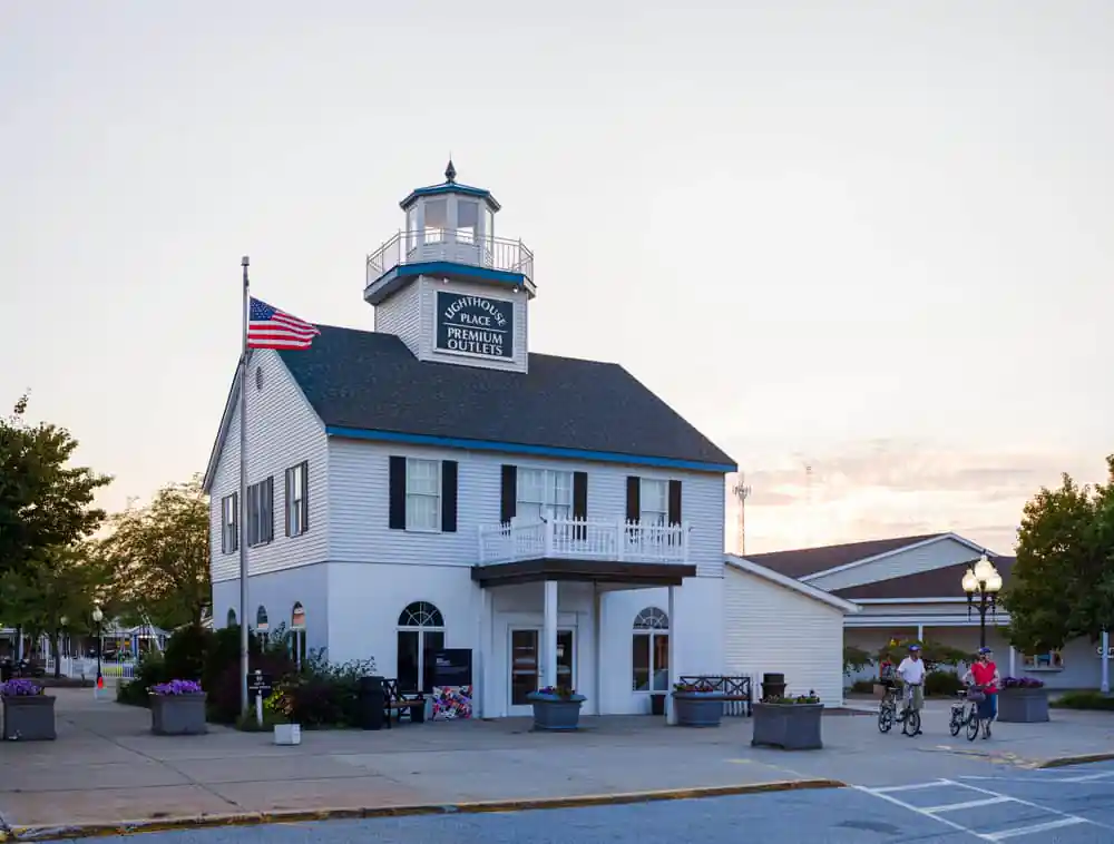 Lighthouse Place Premium Outlets