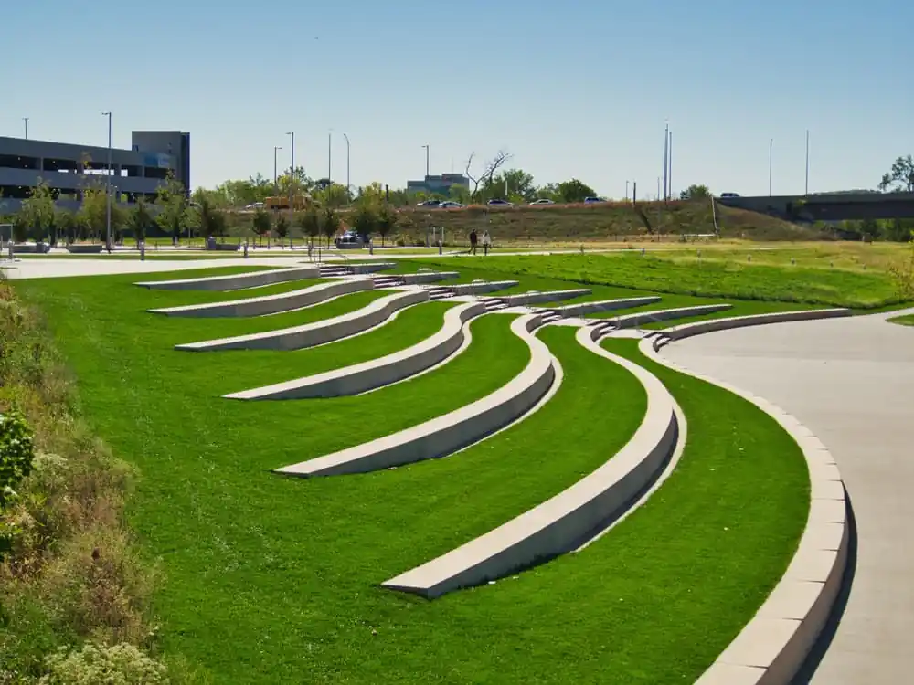 Tom Hanafan Riverβs Edge Park