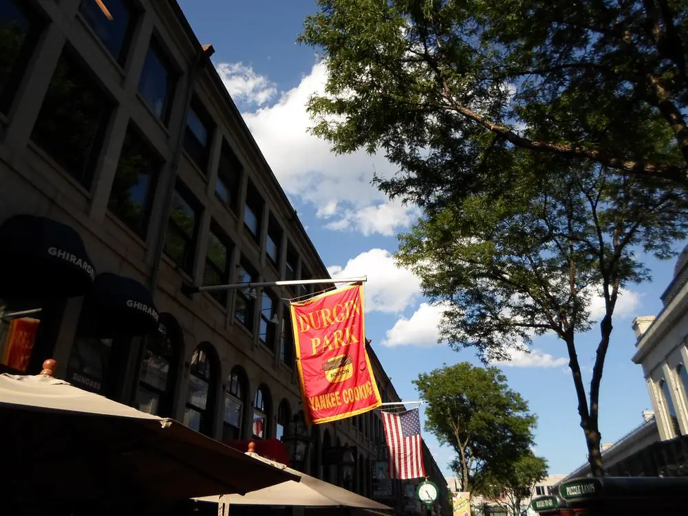 Durgin-Park Restaurant