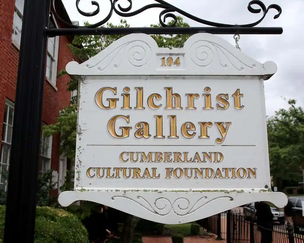 Gilchrist Gallery & Museum