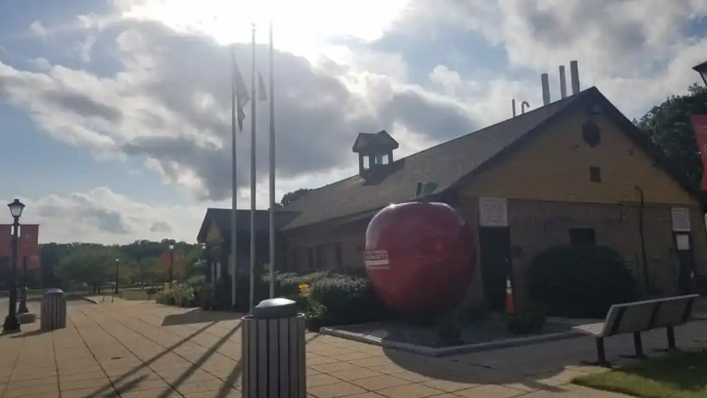 Johnny Appleseed Visitorsβ Center