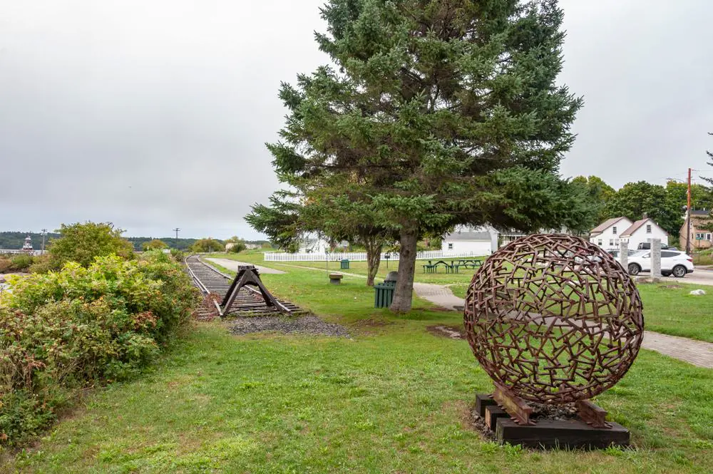 Rockland Harbor Trail