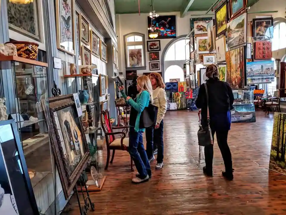 1894 Gallery