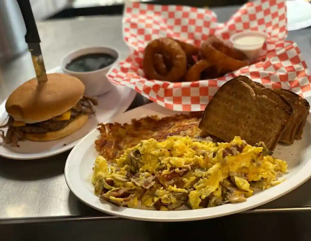 Lumpy's Diner