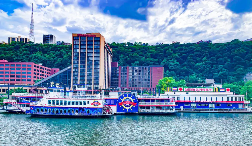 The Gateway Clipper