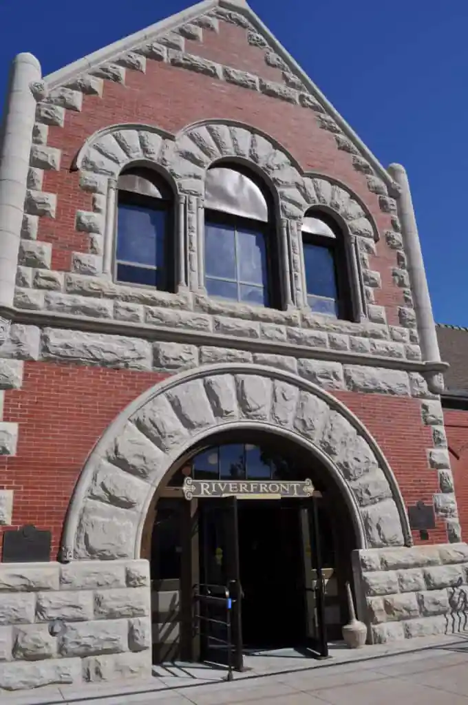 Riverfront Community Center