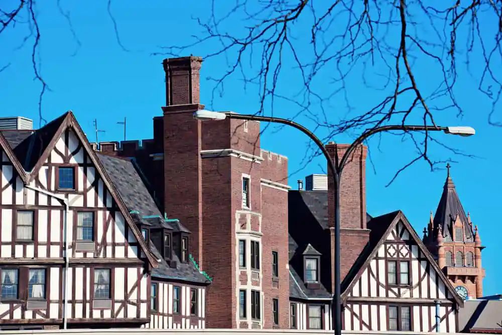 Urbana-Lincoln Hotel and Lincoln Square Mall
