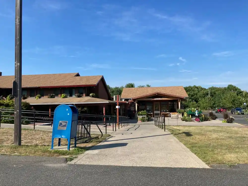 Atkins Farms Country Market