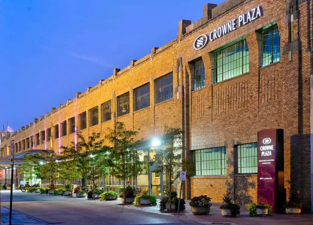 Crowne Plaza Indianapolis