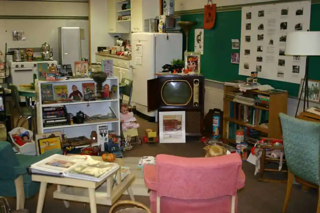 1950s Park Forest House Museum