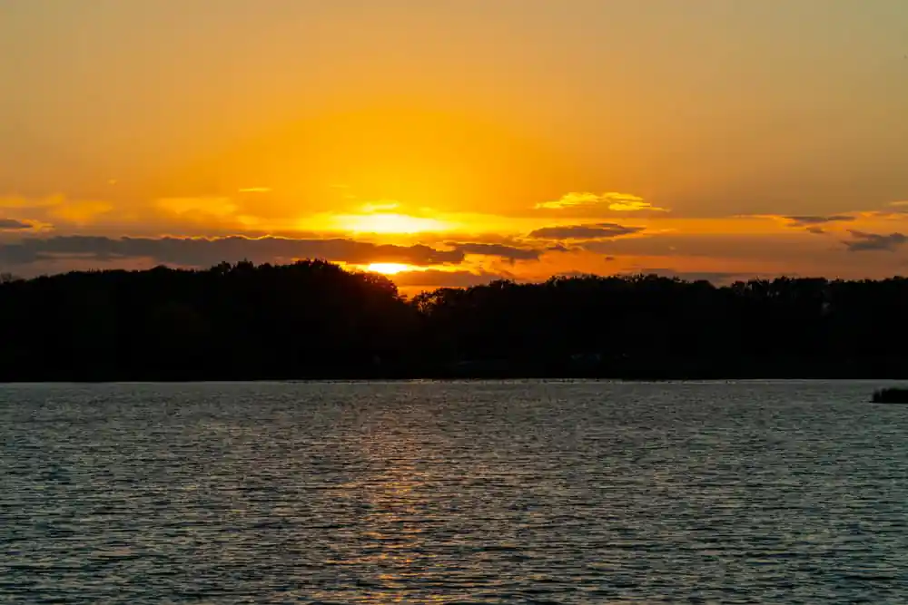 Tampier Lake