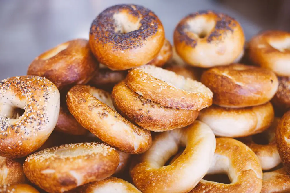Davellis Bagel CafΓ©