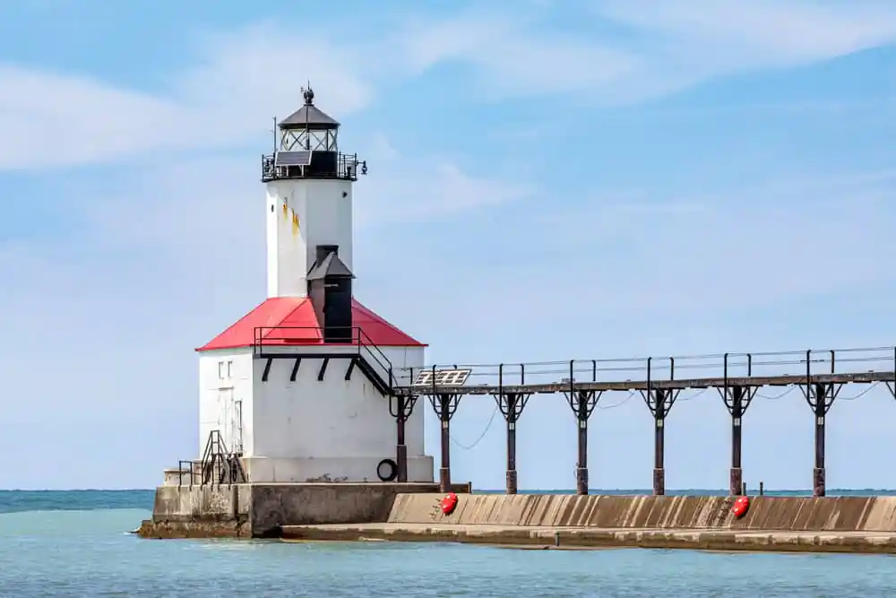 East Pierhead Lighthouse