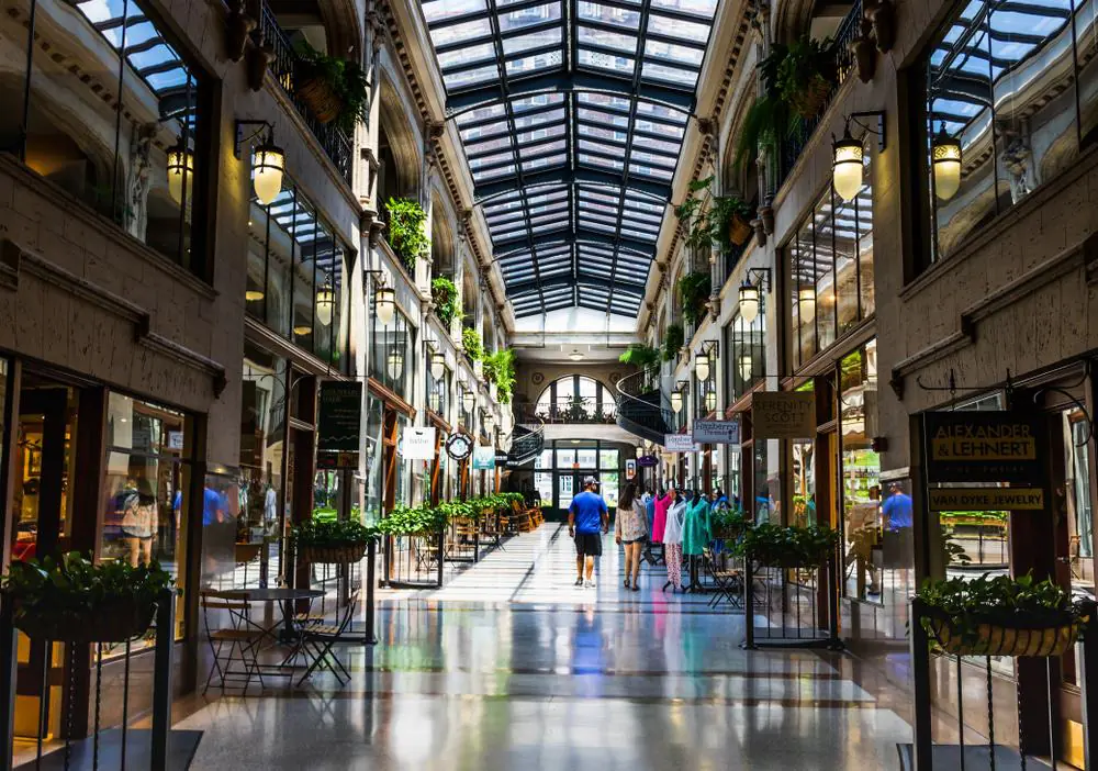 Grove Arcade