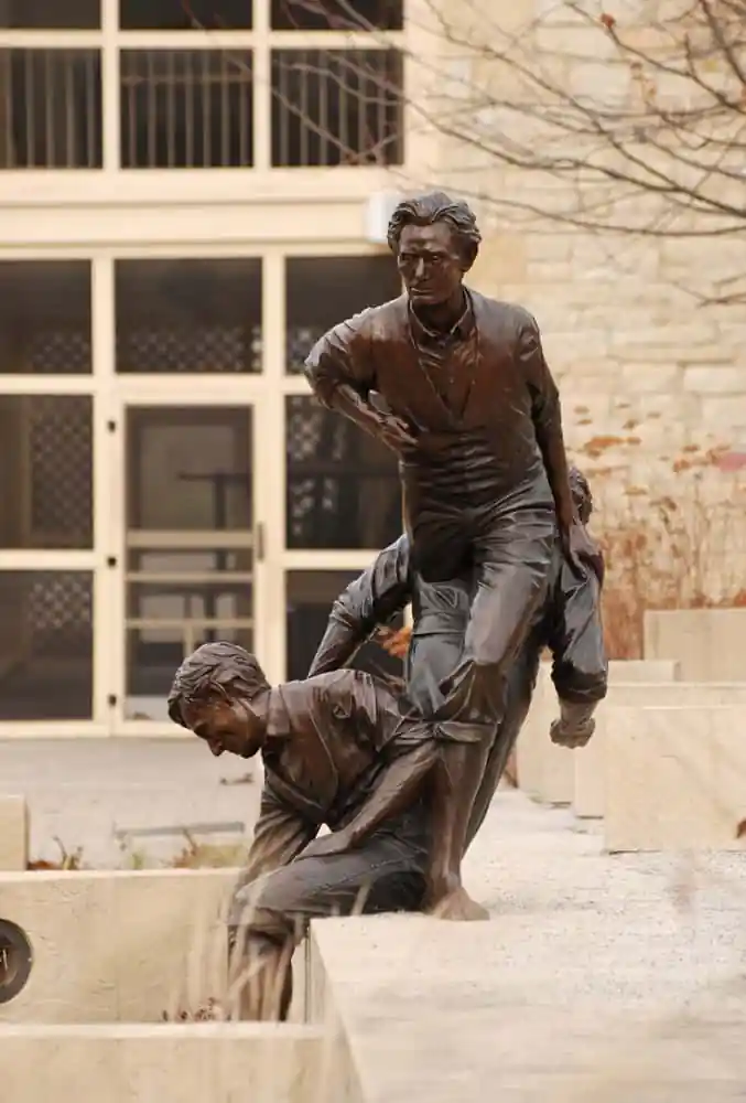 Lincoln Landing