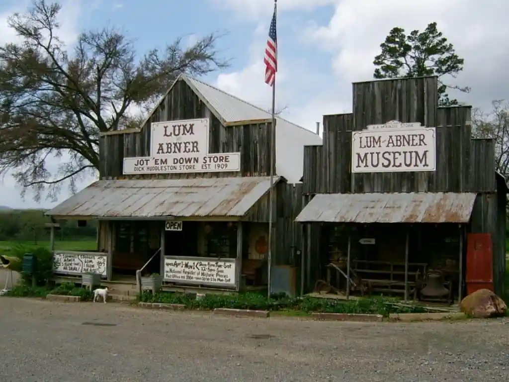 Lum And Abner Store And Museum
