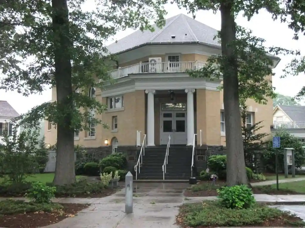 Madison Green Historic District