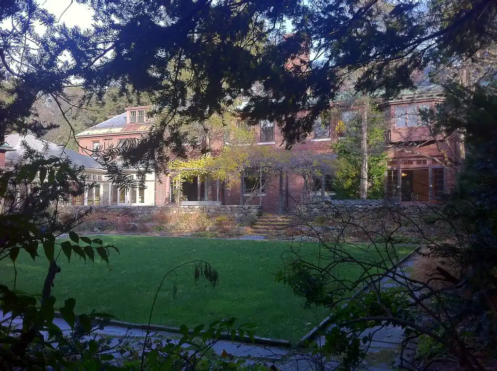 Mass Audubon's Habitat Education Center and Wildlife Sanctuary
