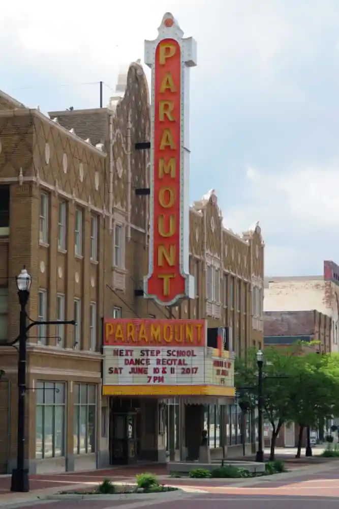 Paramount Theatre, Anderson