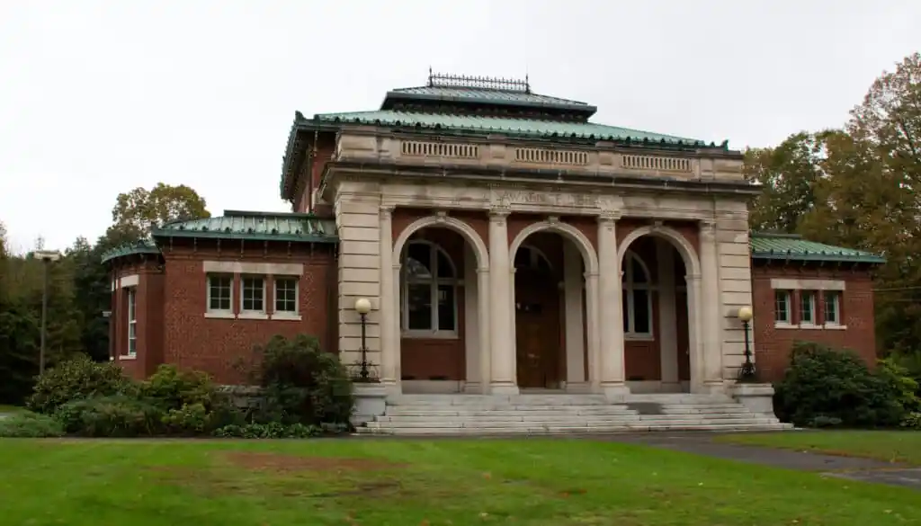 Lawrence Library, Pepperell Center Historic District