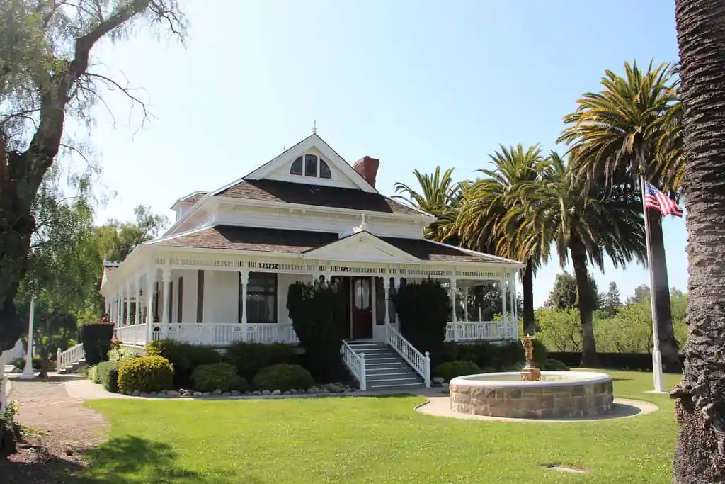 Ravenswood