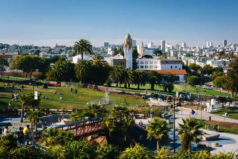 Mission Delores Park