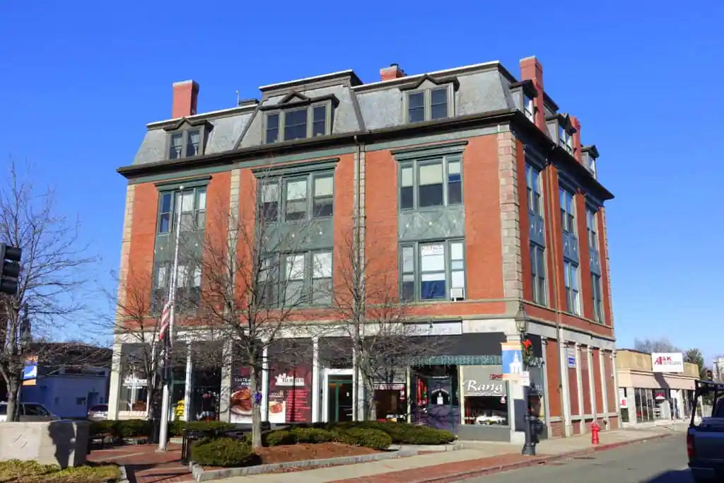 Dow Block, Stoneham Central Square