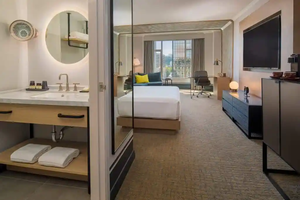 The Duniway Portland, A Hilton Hotel