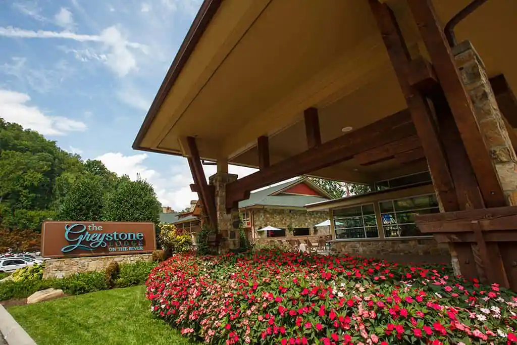 Greystone Lodge On The River