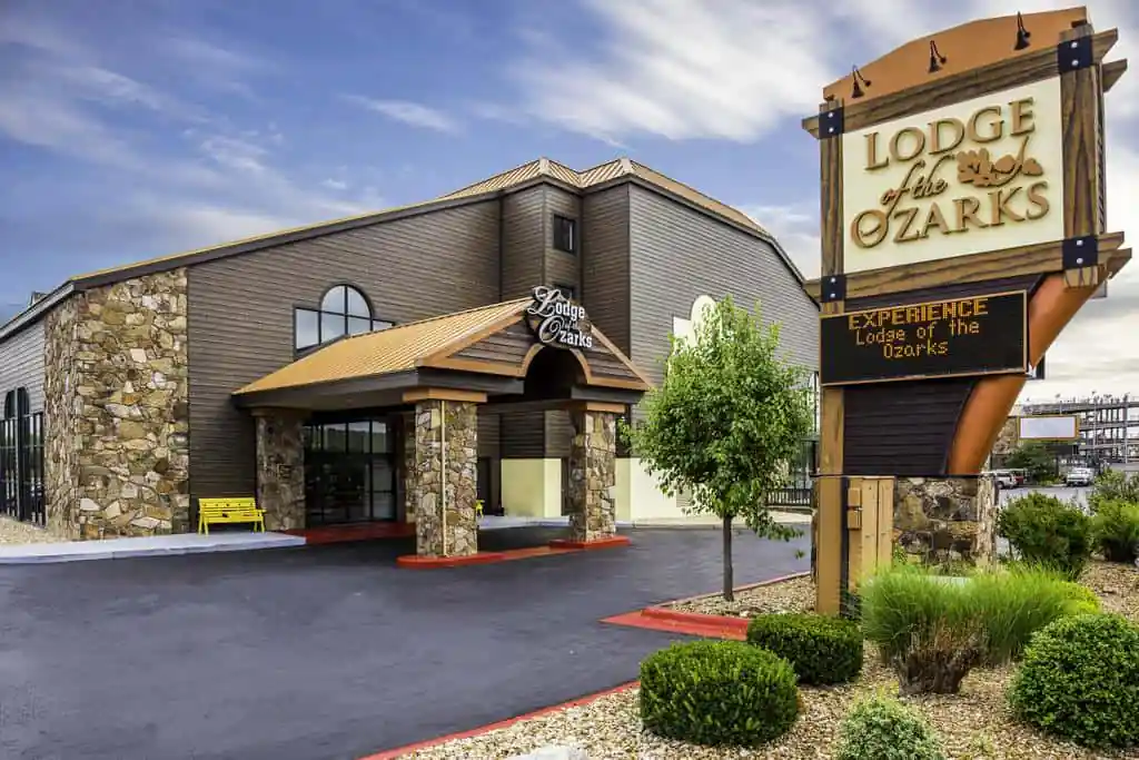 Lodge Of The Ozarks