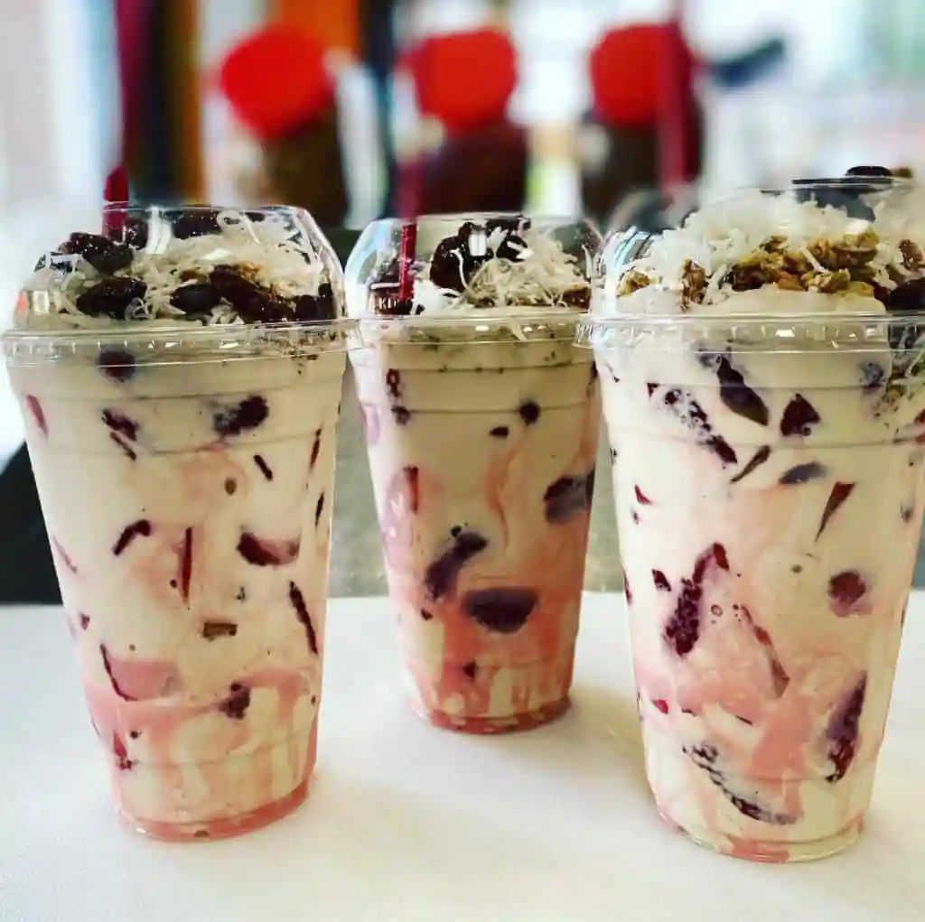 Yum Yum Bionicos