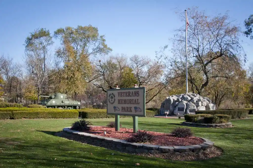 Veterans Memorial Park, South Holland