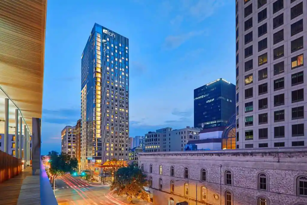 Aloft Austin Downtown