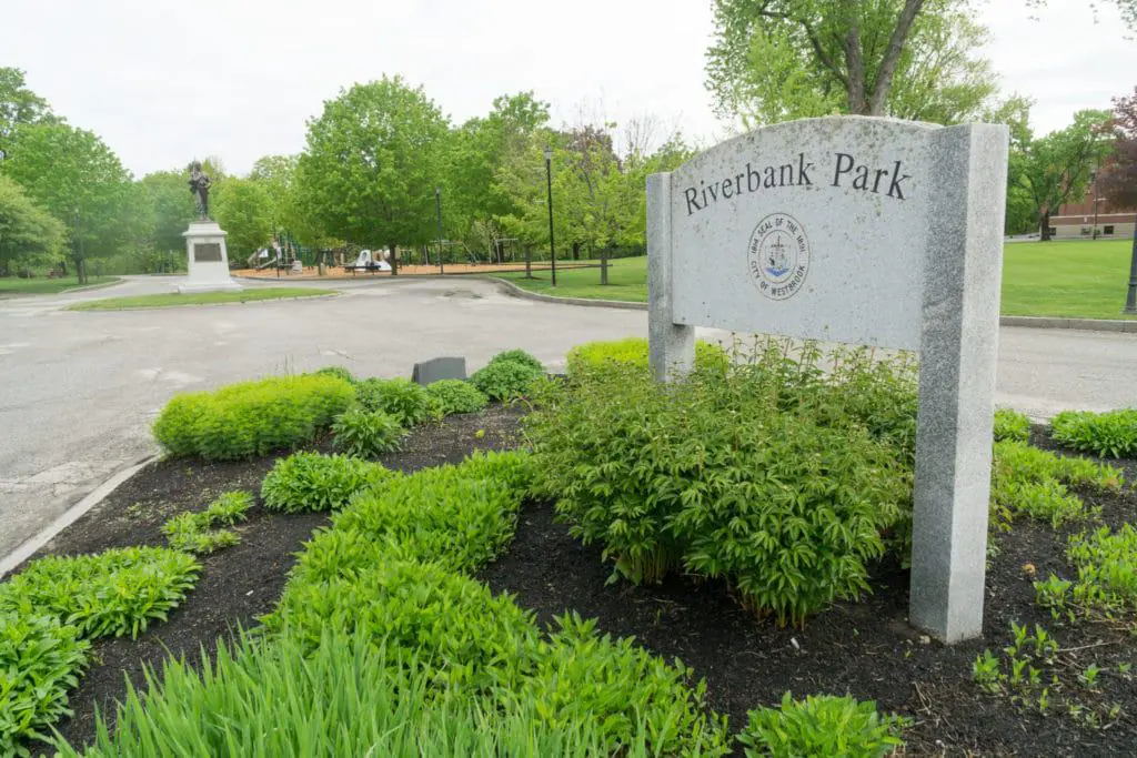 Riverbank Park