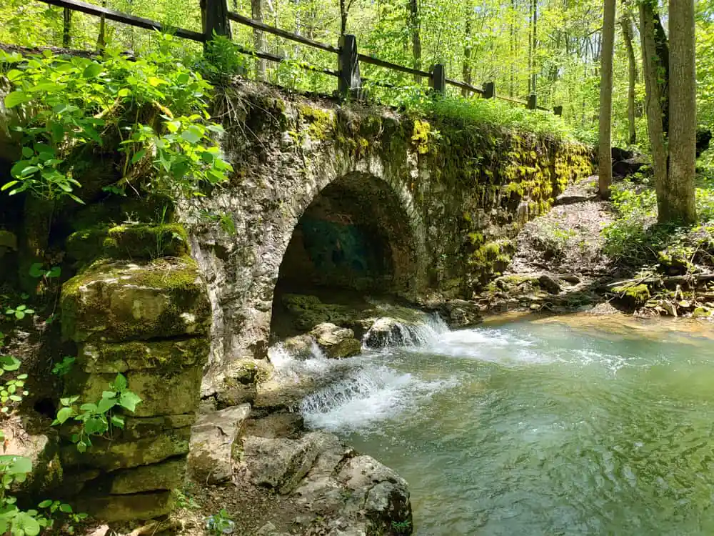 Bridges to the Past Walking Trail
