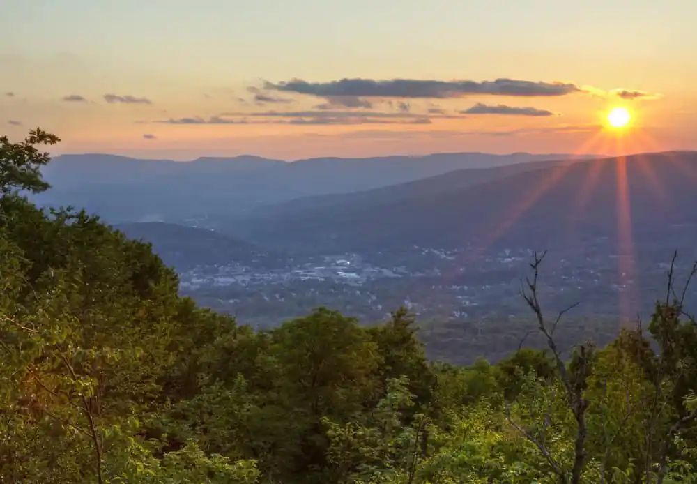 Mohawk Trail