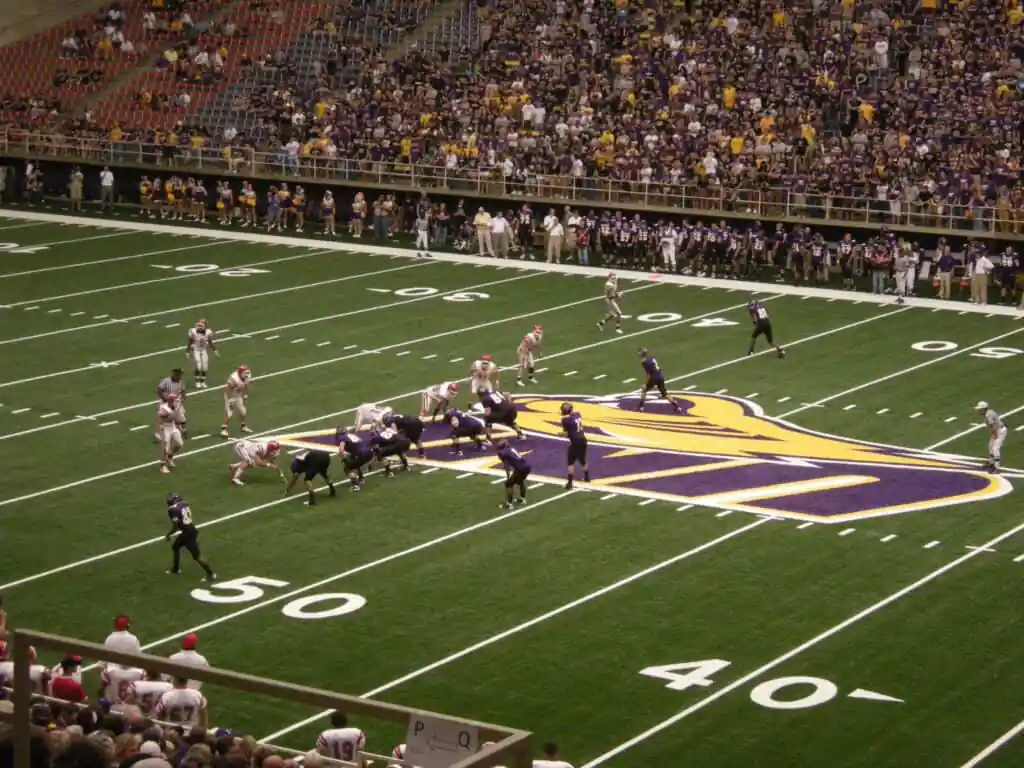 UNI-Dome